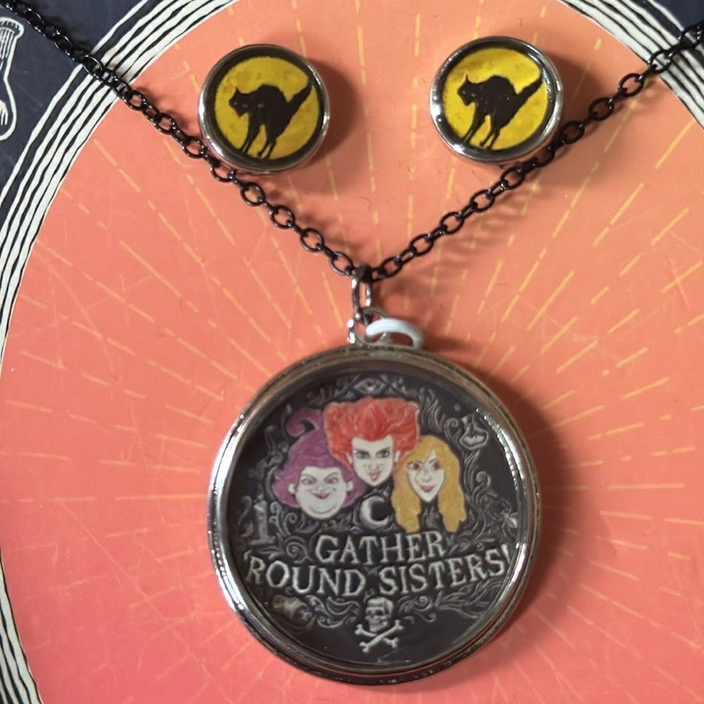 disney hocus pocus necklace set